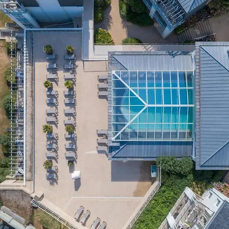 Pierre & Premium Le Coteau Et La Apart Otel Tréboul